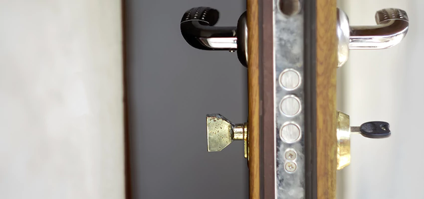 Holiday Emergency Locksmith in Tustin, California